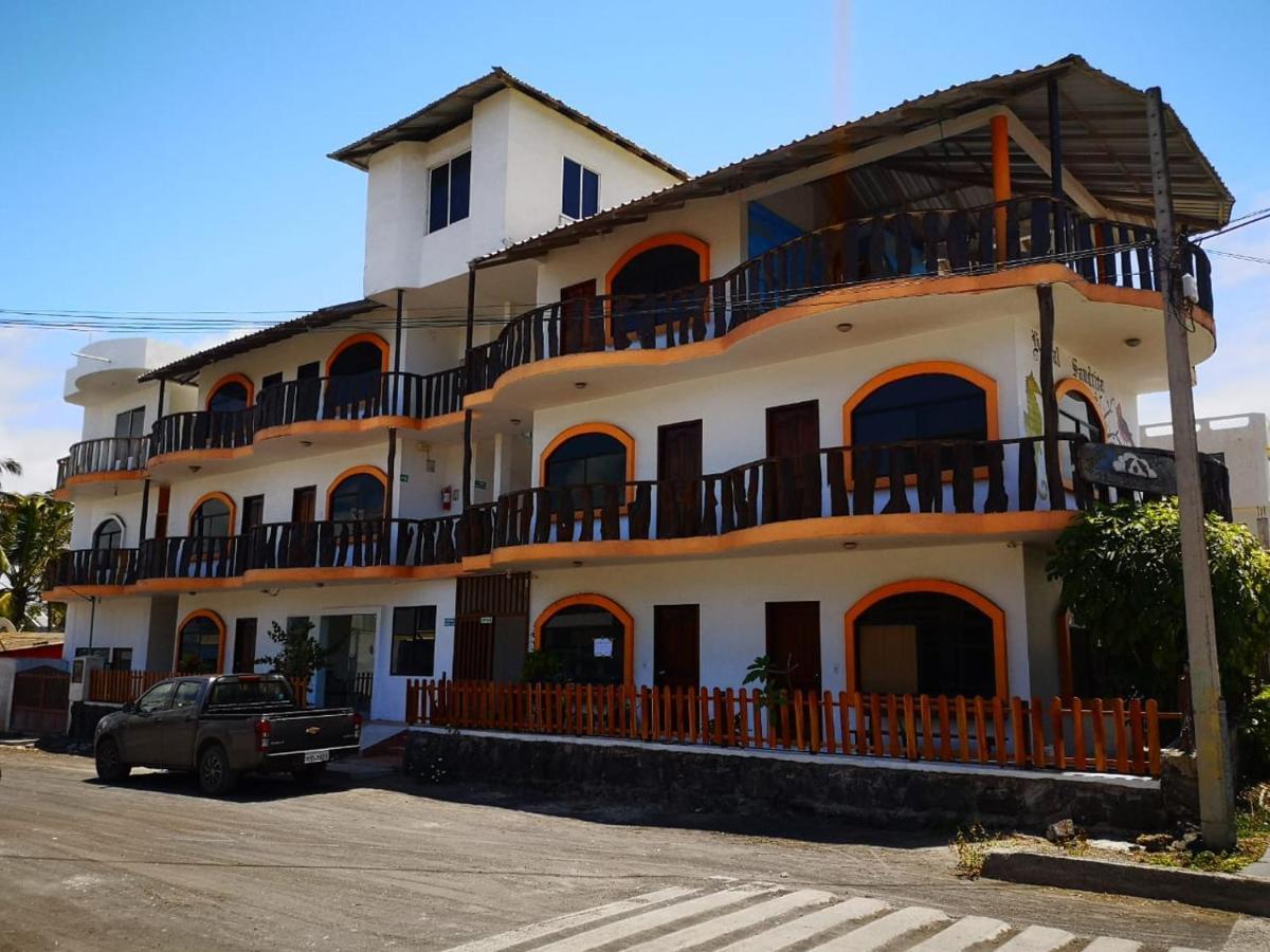 Hostal Sandrita Puerto Villamil Ngoại thất bức ảnh