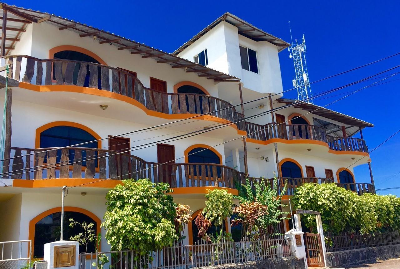 Hostal Sandrita Puerto Villamil Ngoại thất bức ảnh